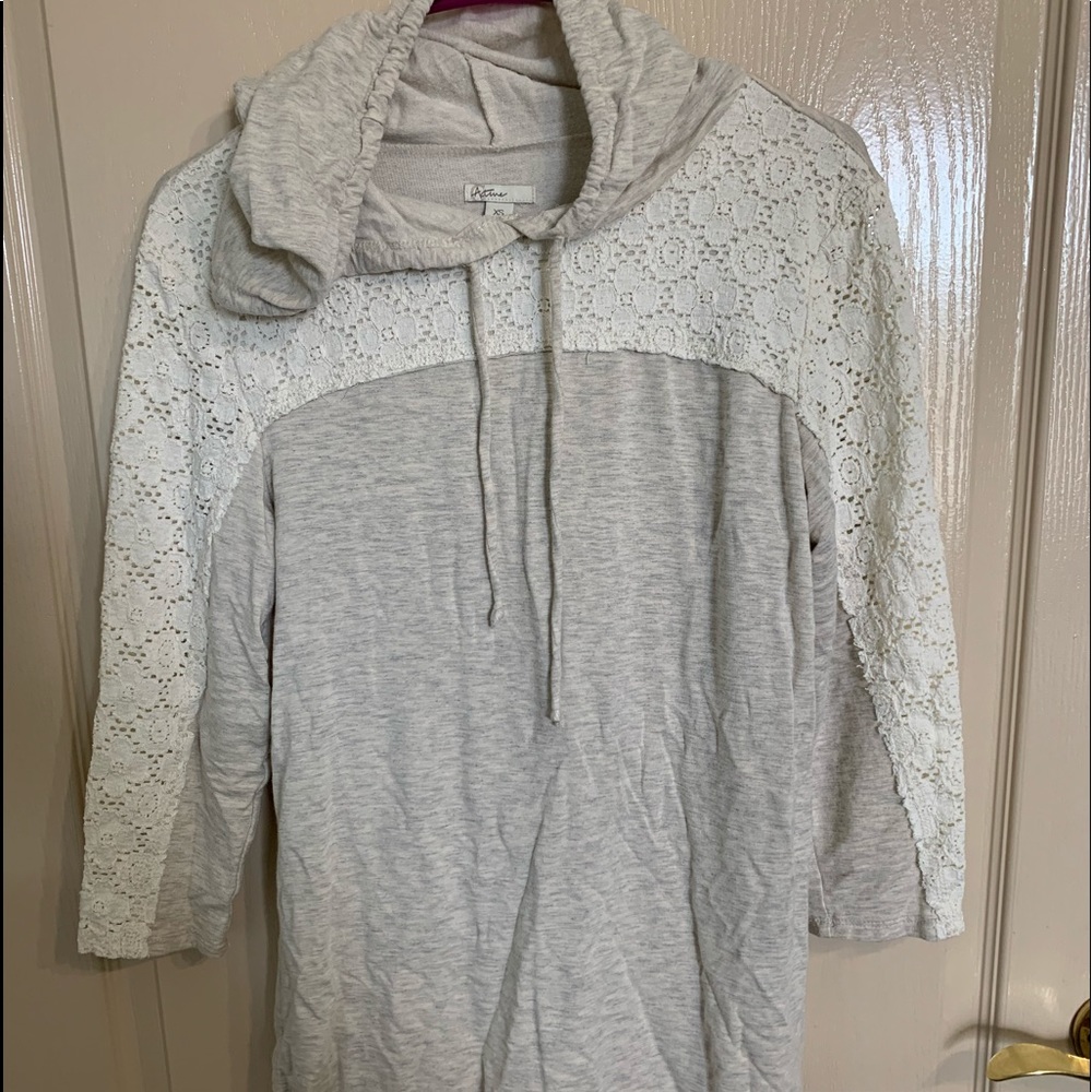 Tan hoodie 3/4 sleeve blouse
